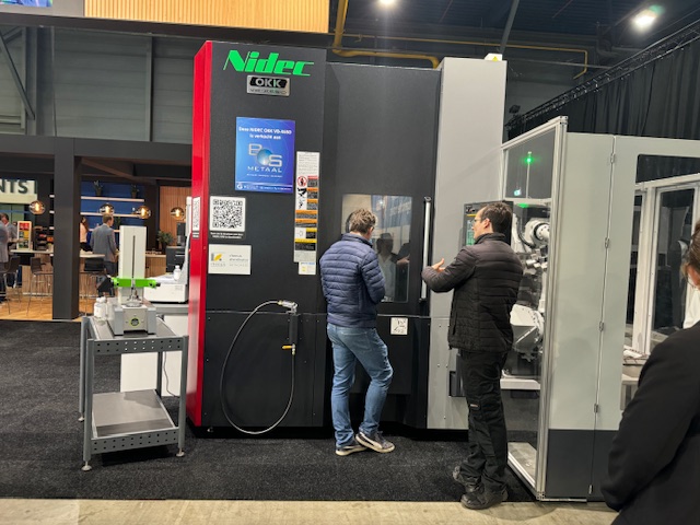 Nieuwe Machine  Nidec OKK VB-X650